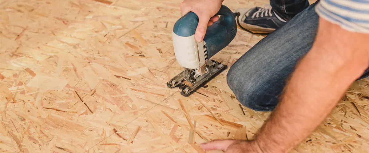 OSB boards cutting