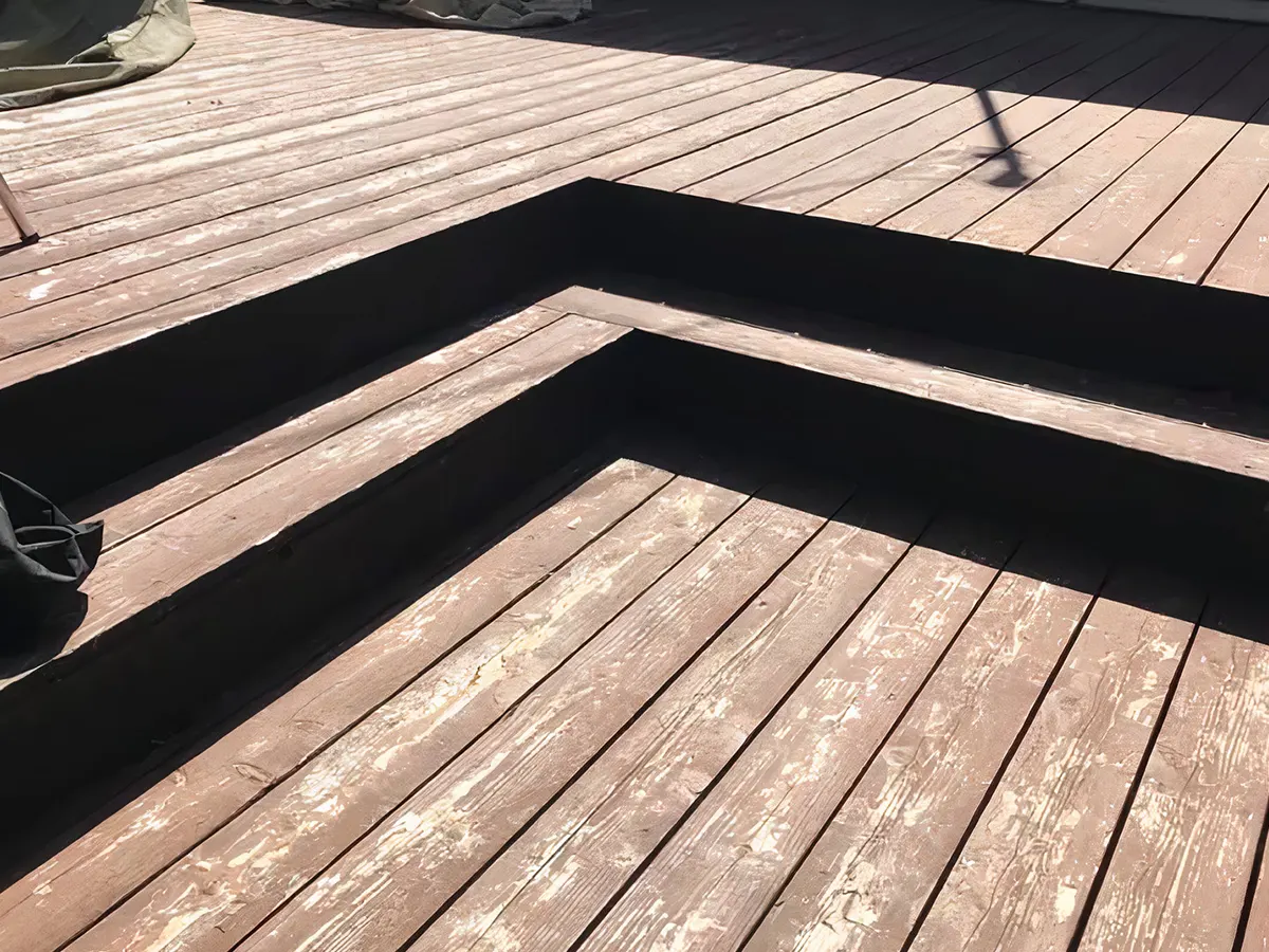 A deck before a deck repair project