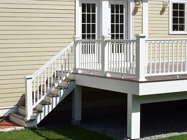 White composite railings on elevated deck