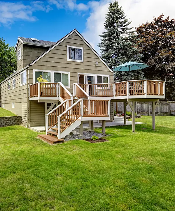 Three level deck on a large lawn area