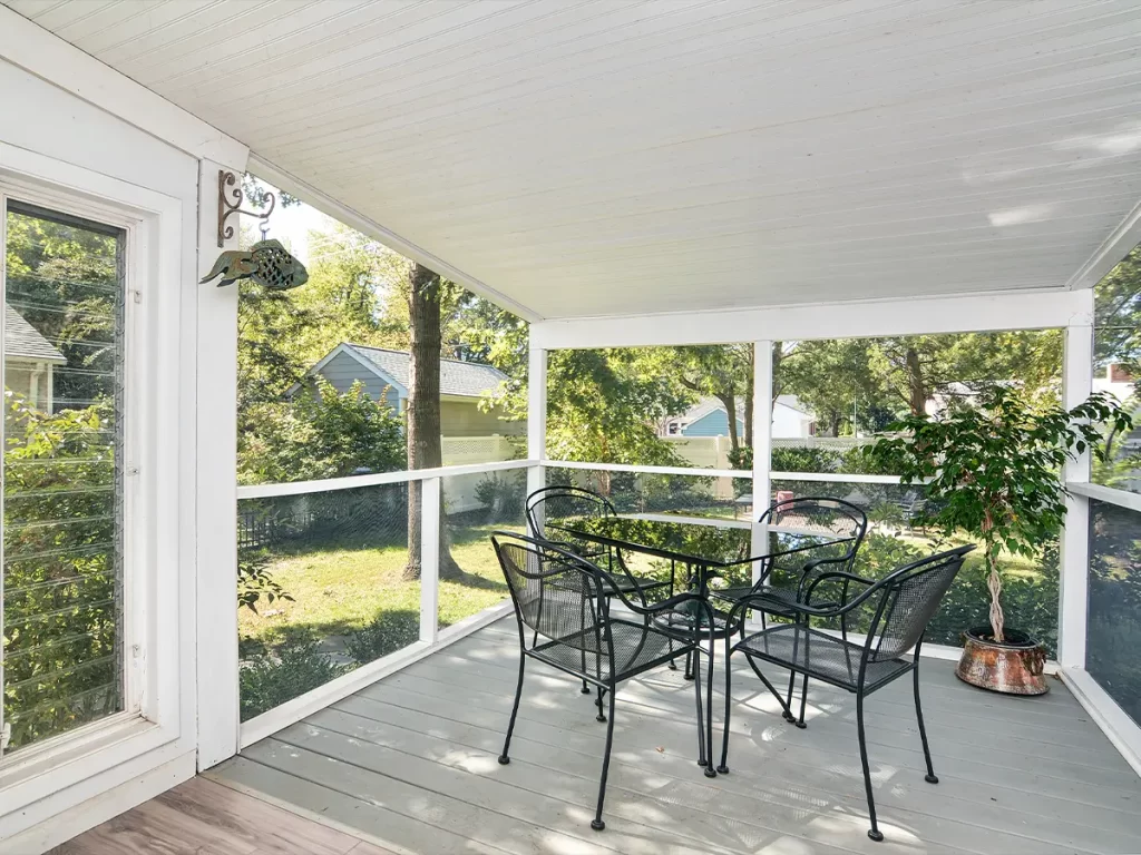 screened in porch1