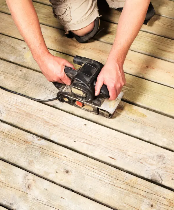 deck sanding