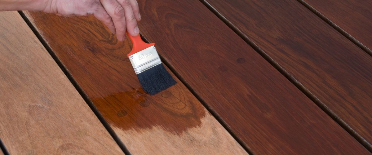 best weather to stain a deck