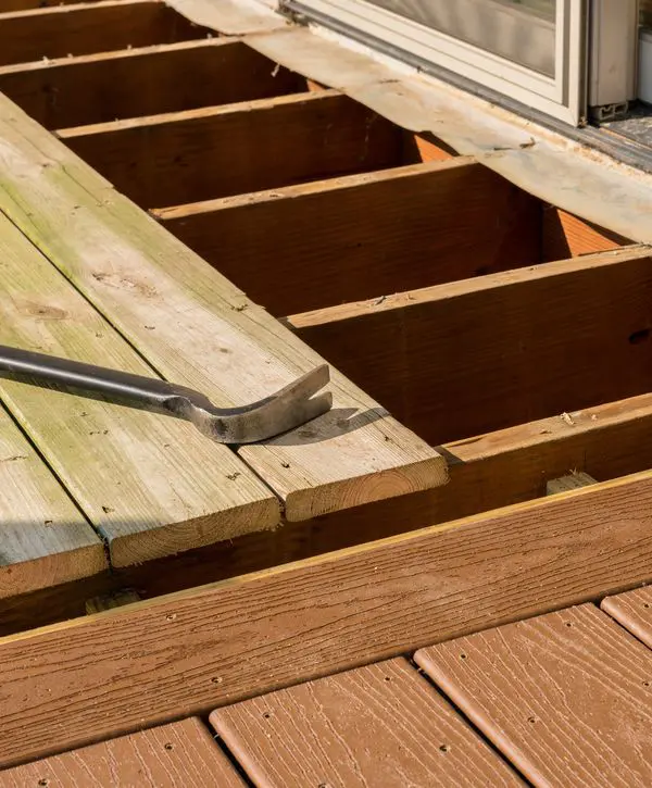 Top 10 Deck Repair Companies in Council Bluffs, IA