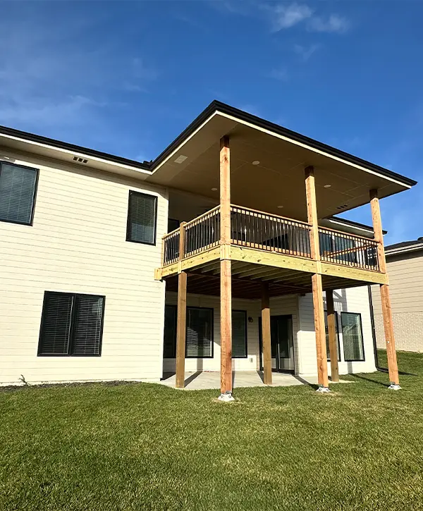 Covered Deck Builder in La Vista, NE Covered Deck Builder in La Vista, NE