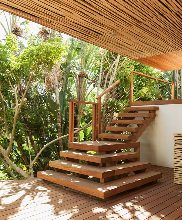 Deck Accessibility Upgrades (Ramps, Railings & More)