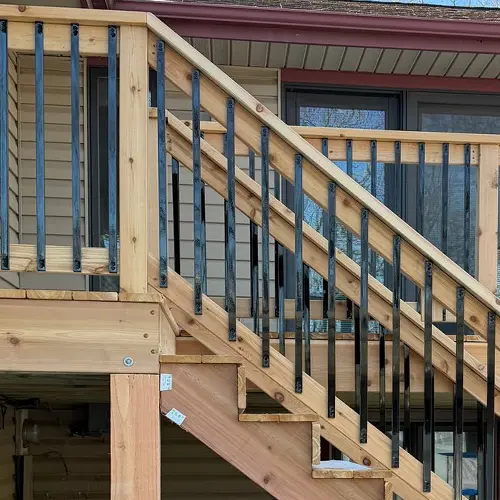 Elevated, 156 sq. ft Cedar Deck In Lincoln rails2 1