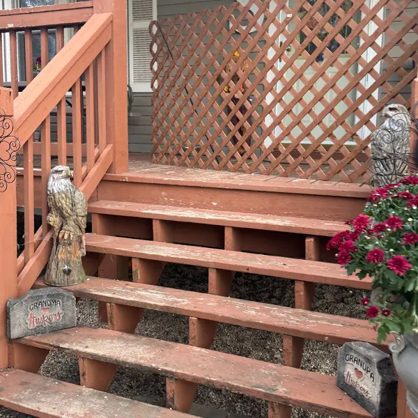 Huge Deck And Covered Porch In Omaha, NE stairs