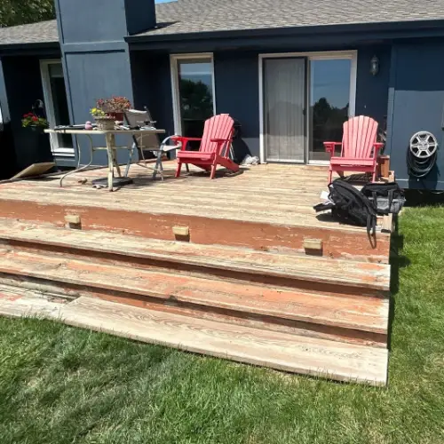 Cedar Wood Deck With Aluminum Pergola no perimeter railings