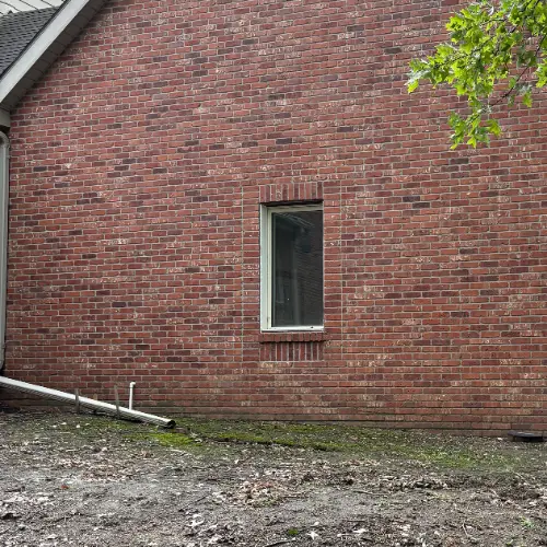 brick facade spacing
